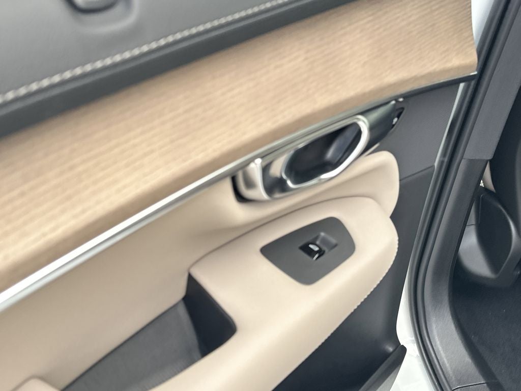 2026 Volvo XC90 Plug-In Hybrid T8 Ultra 7 Passenger