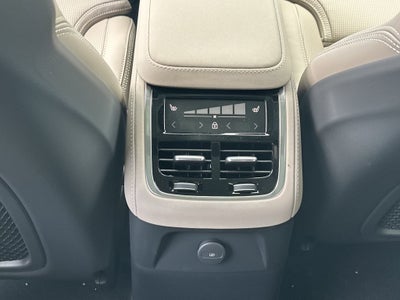2026 Volvo XC90 Plug-In Hybrid T8 Ultra 7 Passenger