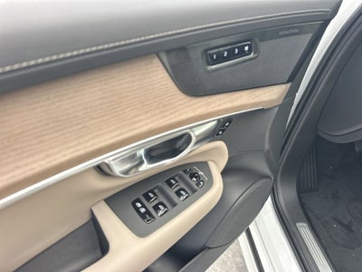 2026 Volvo XC90 Plug-In Hybrid T8 Ultra 7 Passenger