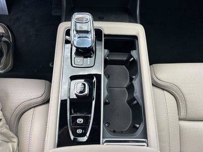 2026 Volvo XC90 Plug-In Hybrid T8 Ultra 7 Passenger
