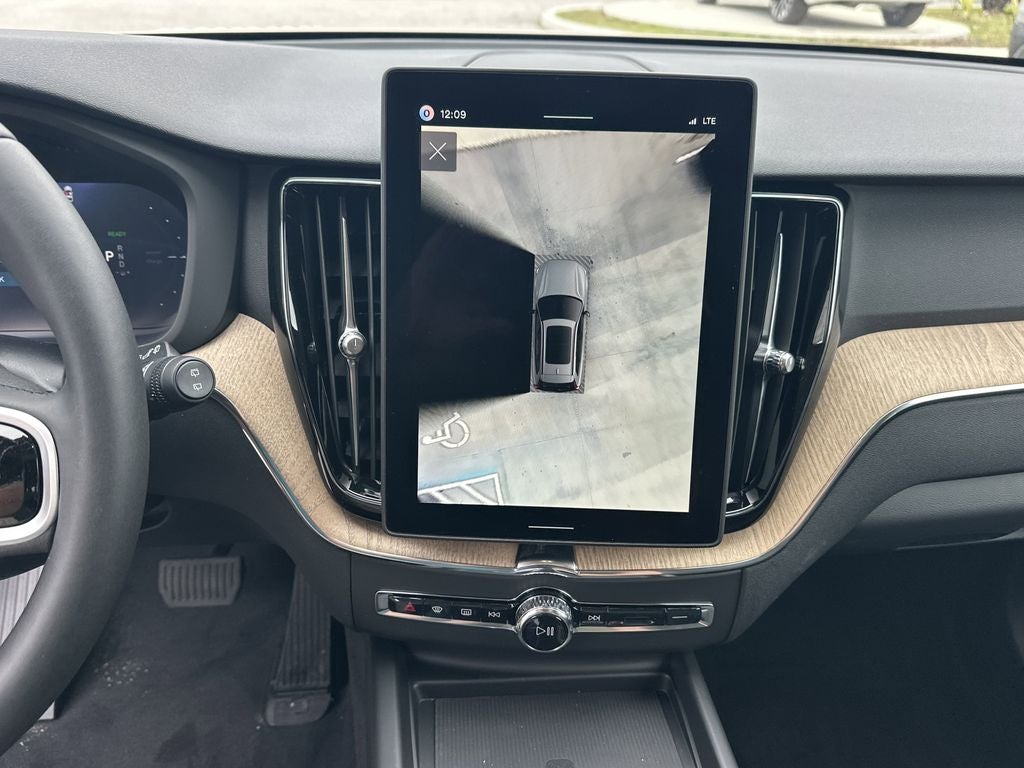 2026 Volvo XC90 Plug-In Hybrid T8 Core