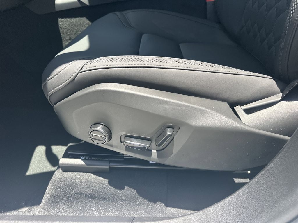 2026 Volvo XC90 Plug-In Hybrid T8 Core