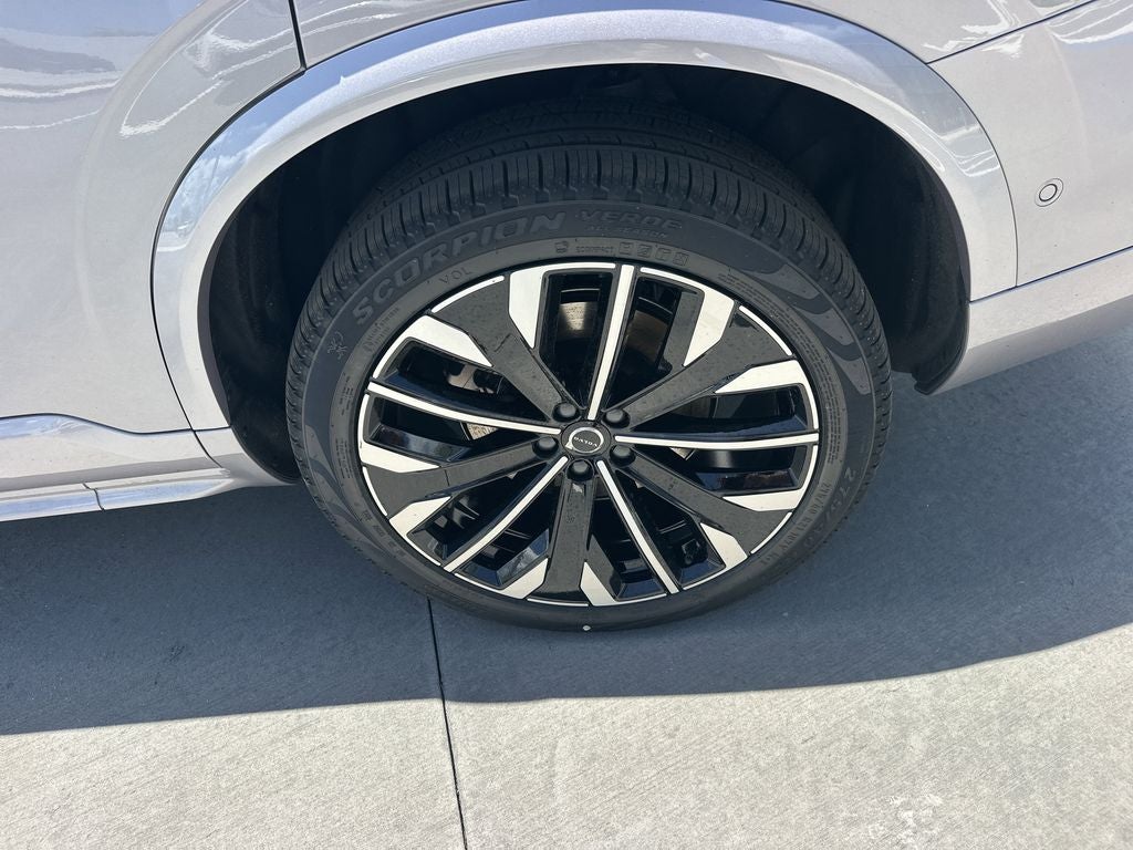 2026 Volvo XC90 Plug-In Hybrid T8 Ultra