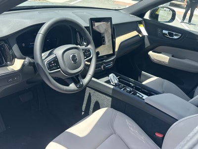 2026 Volvo XC60 Plug-In Hybrid T8 Plus