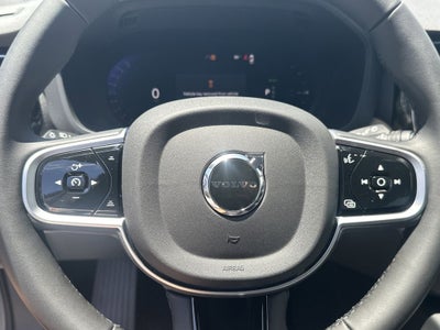 2026 Volvo XC60 Plug-In Hybrid T8 Plus