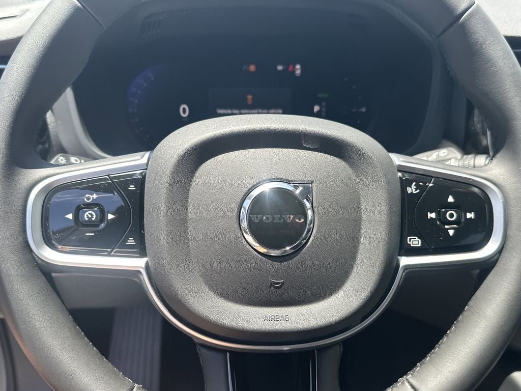 2026 Volvo XC60 Plug-In Hybrid T8 Plus