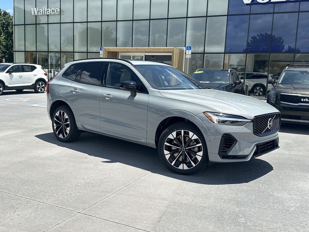 2026 Volvo XC60 Plug-In Hybrid T8 Plus