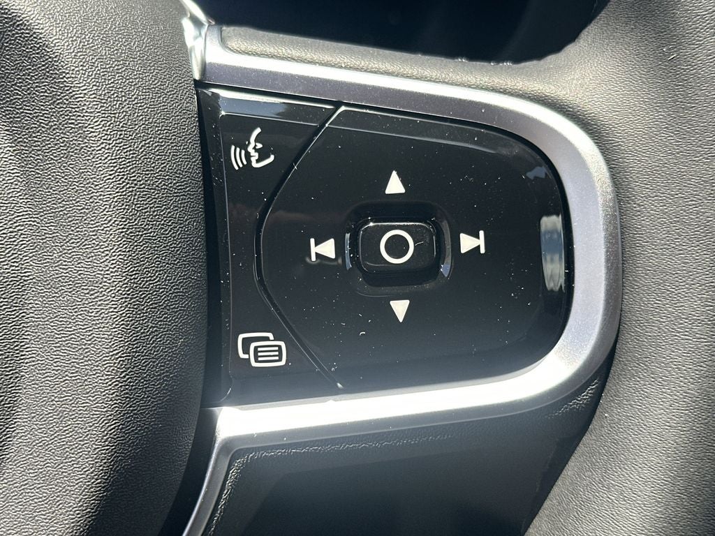 2026 Volvo XC60 Plug-In Hybrid T8 Plus
