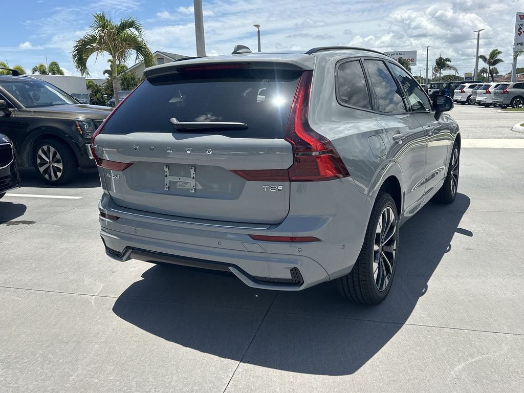 2026 Volvo XC60 Plug-In Hybrid T8 Plus