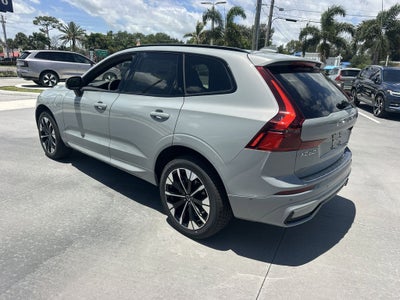 2026 Volvo XC60 Plug-In Hybrid T8 Plus