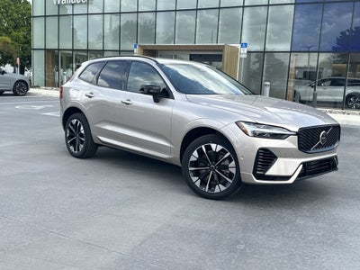 2026 Volvo XC60 Plug-In Hybrid T8 Plus