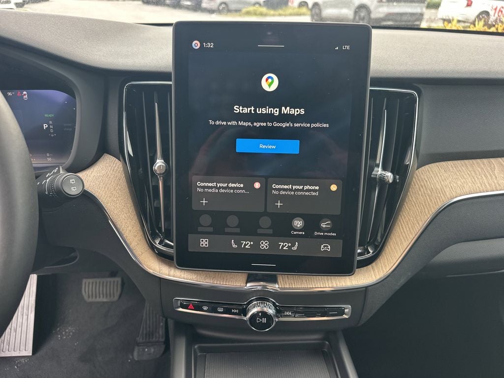 2026 Volvo XC60 Plug-In Hybrid T8 Plus