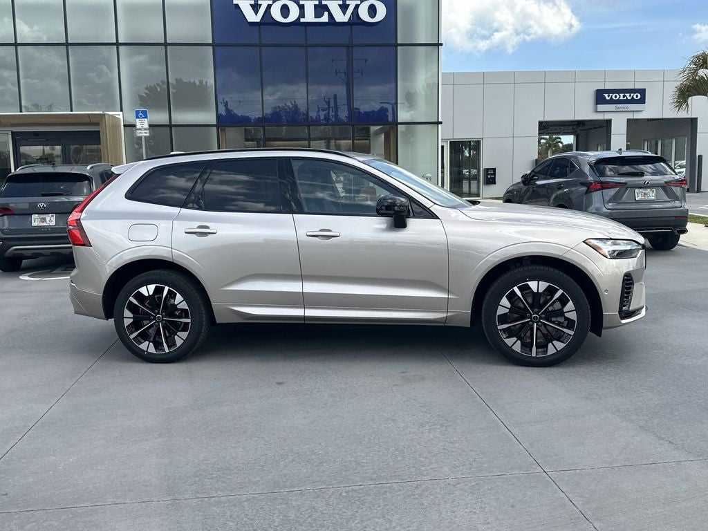 2026 Volvo XC60 Plug-In Hybrid T8 Plus