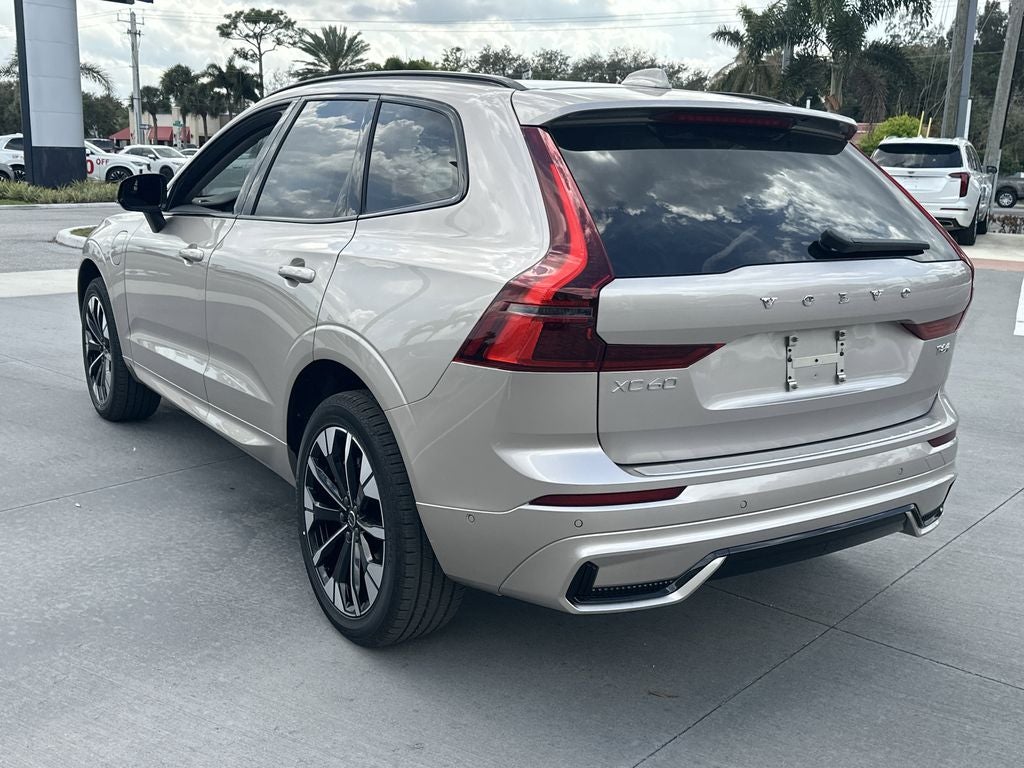 2026 Volvo XC60 Plug-In Hybrid T8 Plus