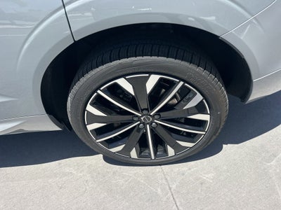 2026 Volvo XC60 Plug-In Hybrid T8 Ultra