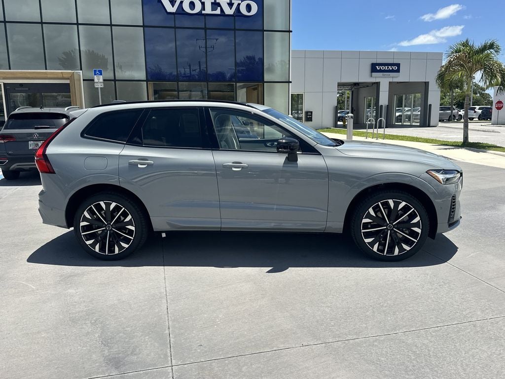 2026 Volvo XC60 Plug-In Hybrid T8 Ultra