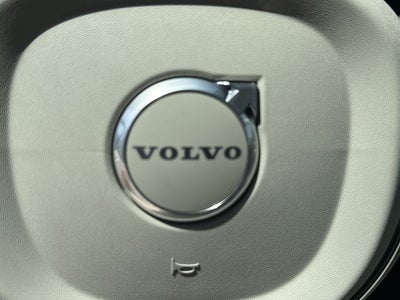 2026 Volvo XC60 Plug-In Hybrid T8 Ultra