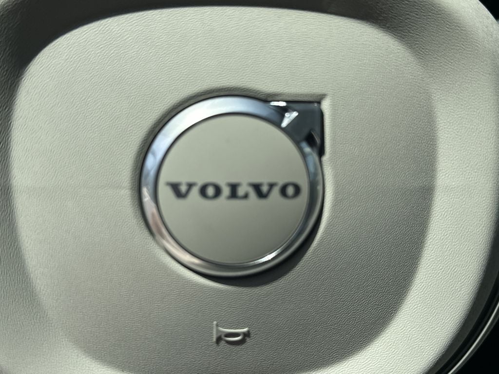 2026 Volvo XC60 Plug-In Hybrid T8 Ultra