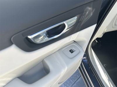 2026 Volvo XC60 Plug-In Hybrid T8 Ultra