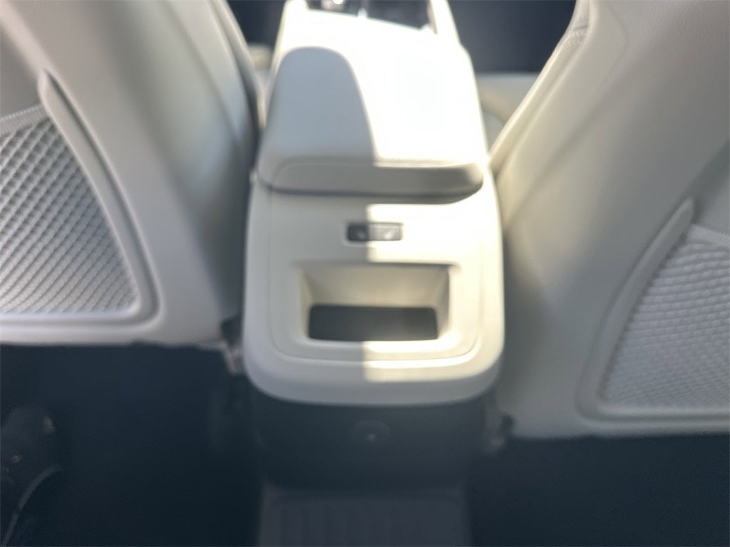 2026 Volvo XC60 Plug-In Hybrid T8 Ultra