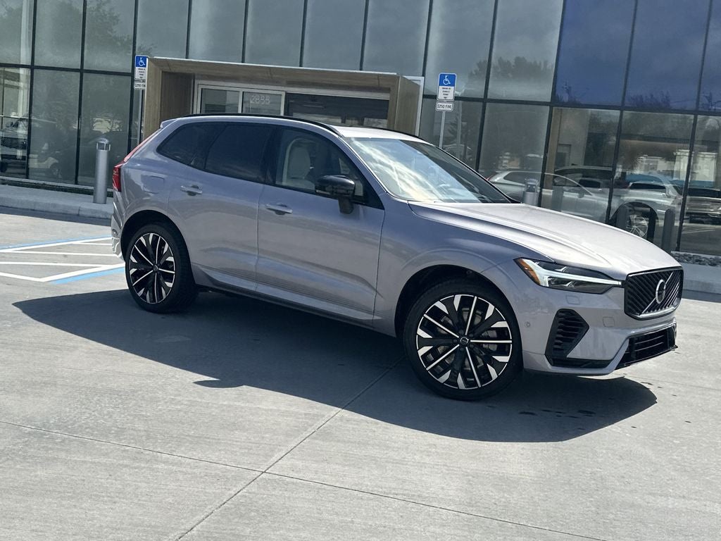2026 Volvo XC60 Plug-In Hybrid T8 Ultra