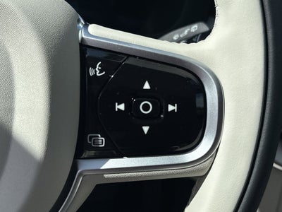 2026 Volvo XC60 Plug-In Hybrid T8 Ultra