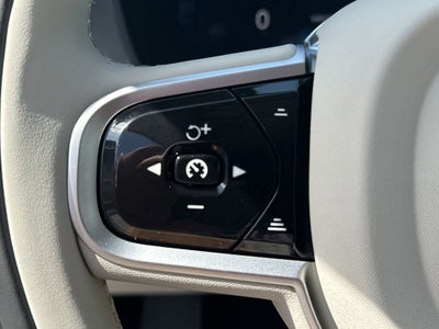 2026 Volvo XC60 Plug-In Hybrid T8 Ultra