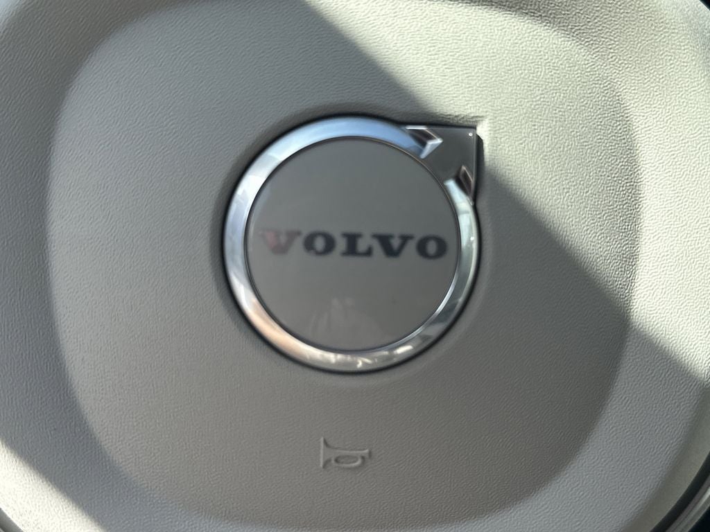 2026 Volvo XC60 Plug-In Hybrid T8 Ultra