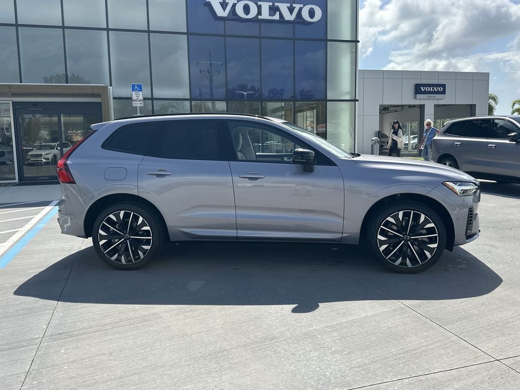 2026 Volvo XC60 Plug-In Hybrid T8 Ultra