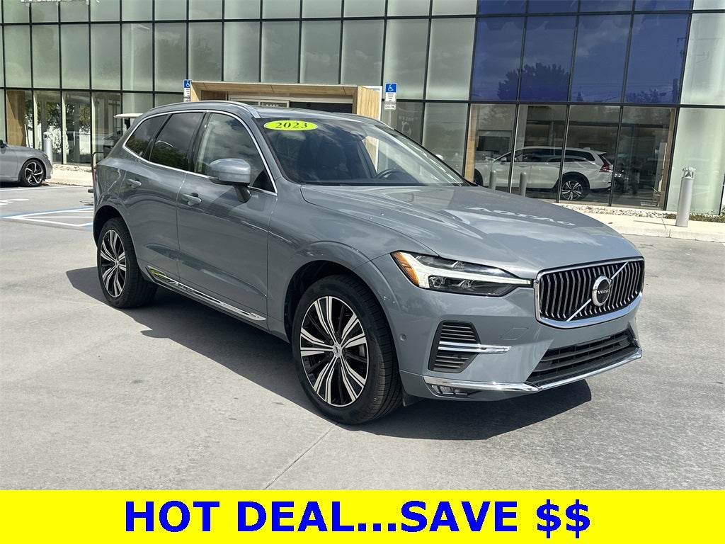 2023 Volvo XC60 B5 Plus Bright Theme