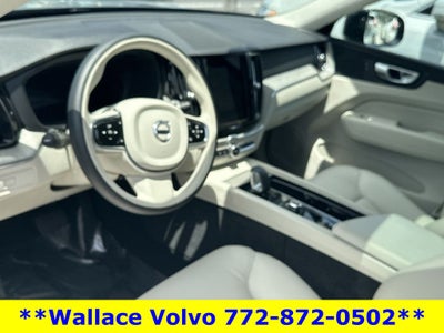 2024 Volvo XC60 B5 Plus Dark Theme