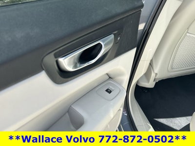 2024 Volvo XC60 B5 Plus Dark Theme