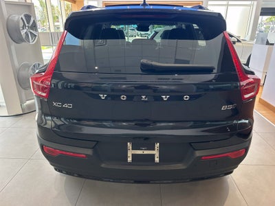 2026 Volvo XC40 B5 Plus