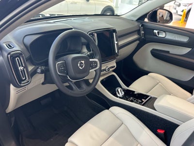 2026 Volvo XC40 B5 Plus
