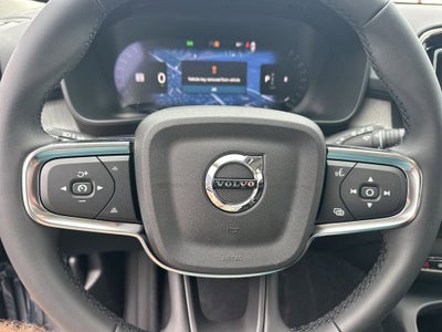 2026 Volvo XC40 B5 Plus