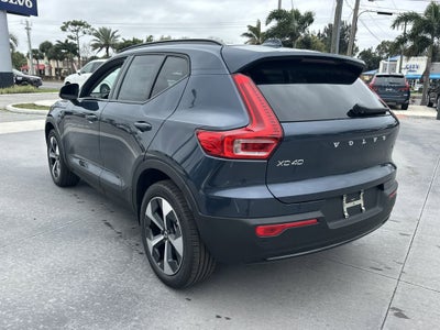 2026 Volvo XC40 B5 Plus