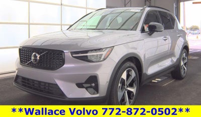 2026 Volvo XC40 B5 Plus