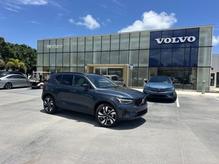 2026 Volvo XC40 B5 Plus