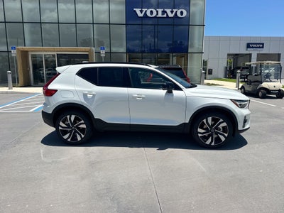 2026 Volvo XC40 B5 Plus