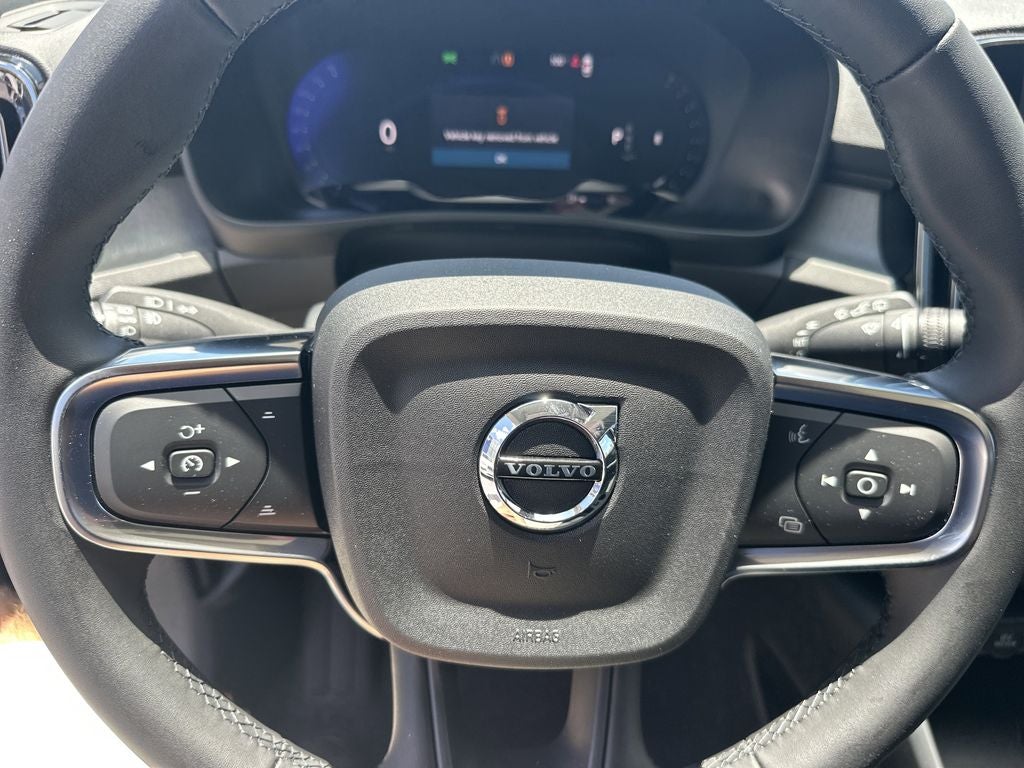2026 Volvo XC40 B5 Core