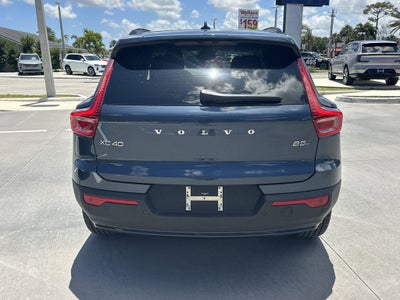 2026 Volvo XC40 B5 Core