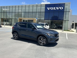 2026 Volvo XC40 B5 Core