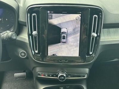 2026 Volvo XC40 B5 Ultra