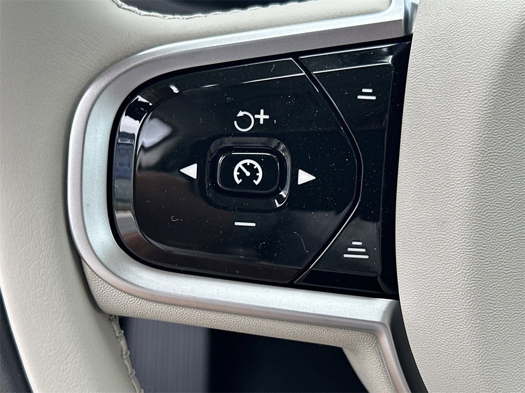 2026 Volvo V60 Cross Country B5 Plus