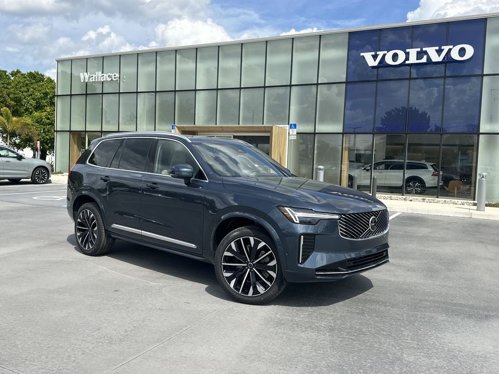 2026 Volvo XC90 B5 Plus