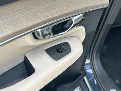 2026 Volvo XC90 B5 Plus