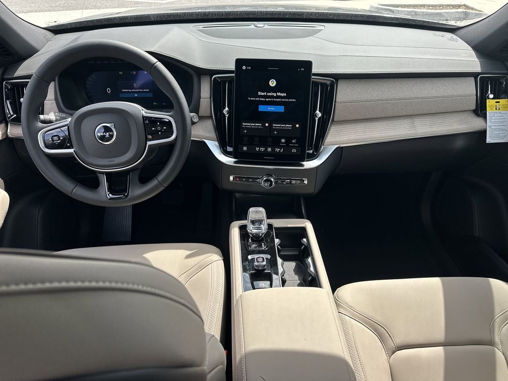 2026 Volvo XC90 B5 Plus