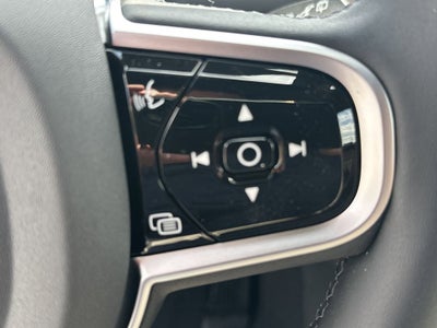 2026 Volvo XC90 B5 Plus