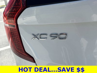 2025 Volvo XC90 B5 Plus