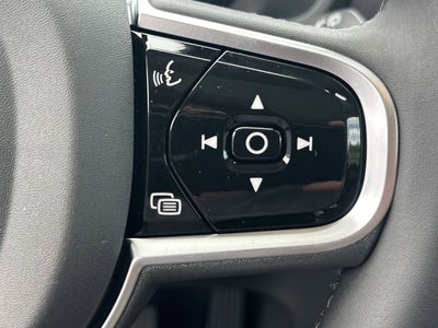 2026 Volvo XC90 B5 Ultra 7-Seater